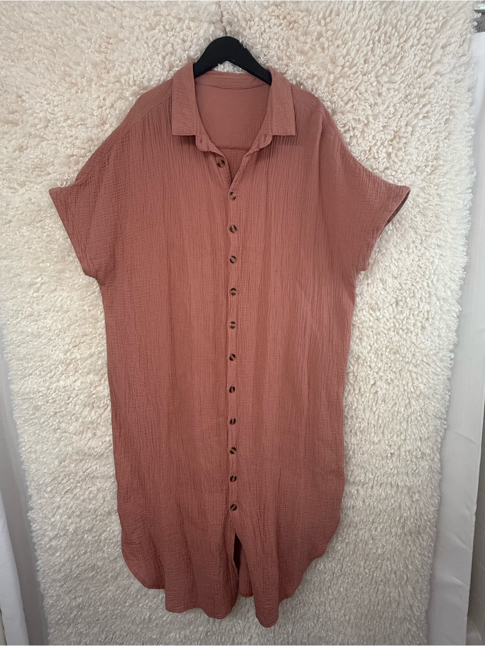 Men's Relaxed Button-Front Shirt Dress in Dusty Rose